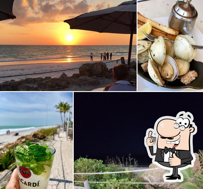 Beach House Tiki Bar in Bradenton Beach Restaurant reviews