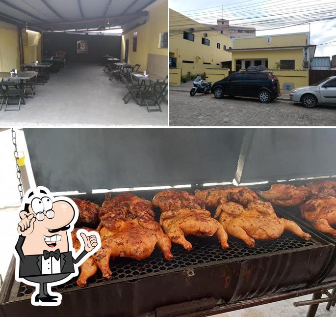 O interior do Galeto de Itaúna