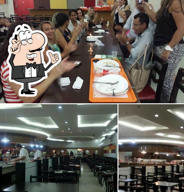 O interior do Grill Sabor