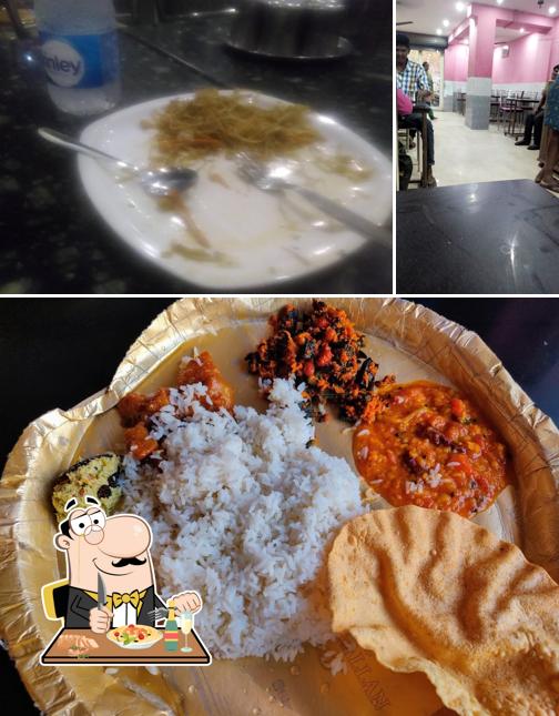 Among various things one can find food and interior at New Vijay Vihar Hotel