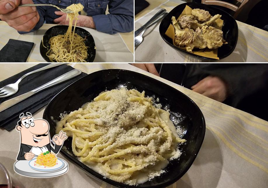 Spaghetti alla carbonara al Il Gatto E La Volpe Al 151