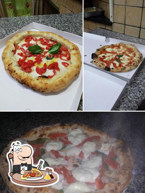 Scegli una pizza a Totò Sapore