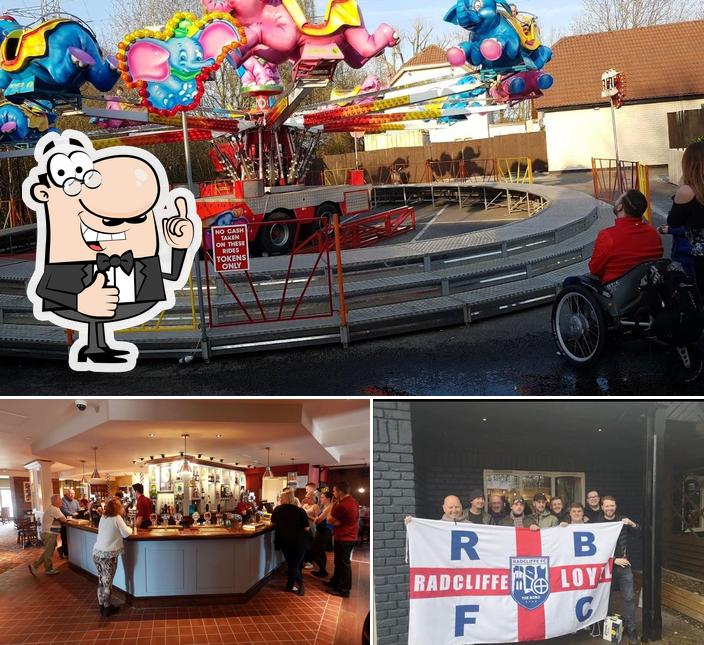 Sparking Clog in Radcliffe Restaurant menu and reviews