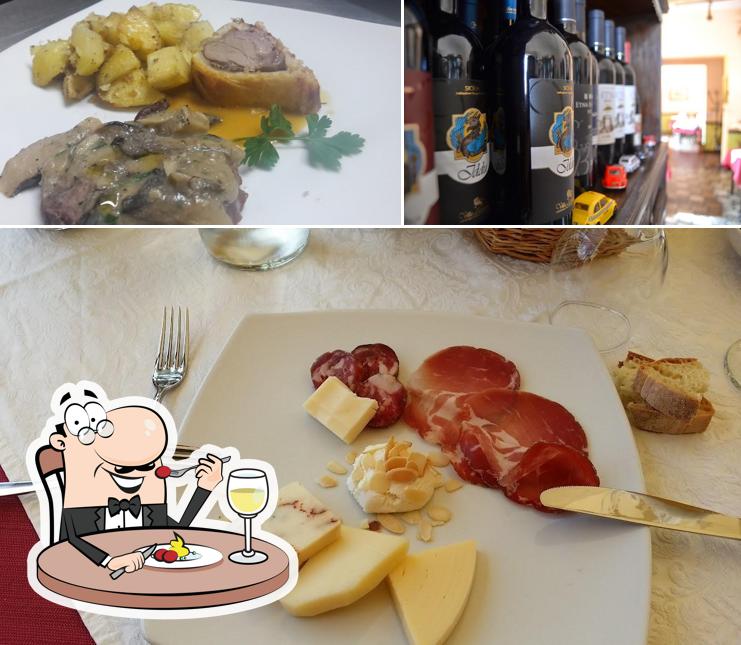 La Bifora si caratterizza per la cibo e alcol