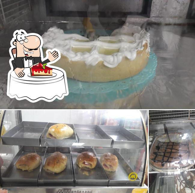 Restaurante e Cafeteria Lima oferece uma escolha de pratos doces