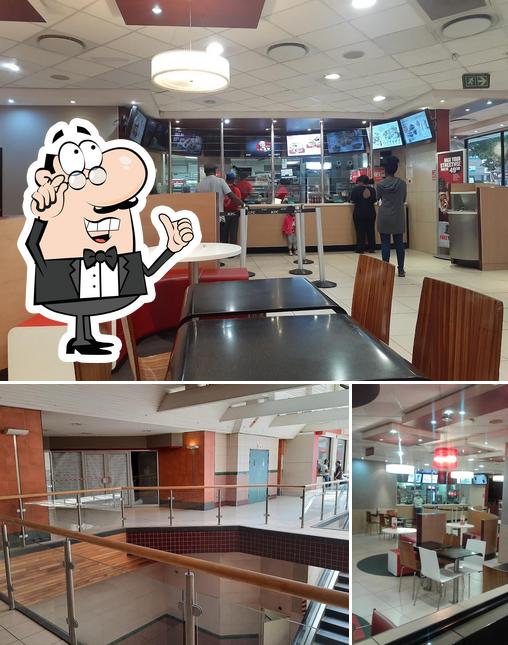 L'intérieur de KFC Arcadia