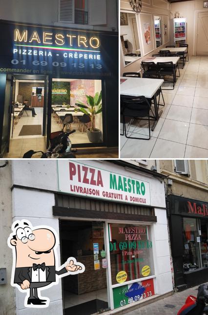 L'intérieur de Pizza Maestro