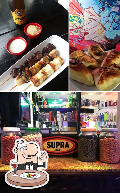 Comida em Supra Bar - Vila Olímpia