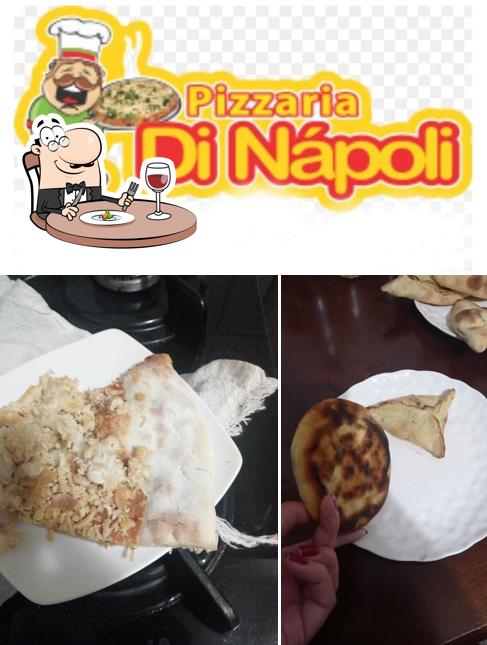 Comida em Pizzaria D' Napolly