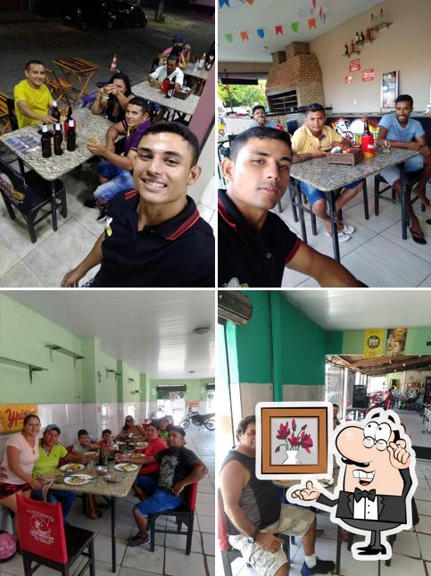 Veja imagens do interior do Grill Fast