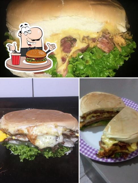 Peça um hambúrguer no Petiscaria e lanches da Lu