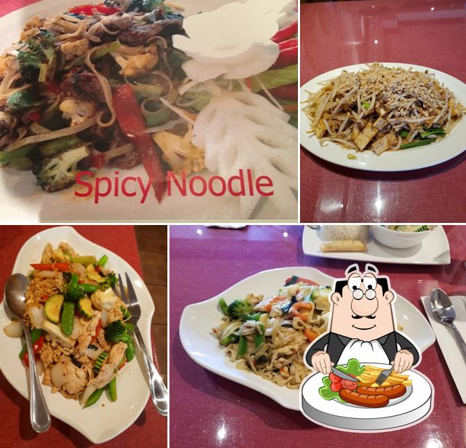 Best thai restaurants in Edmonton, spring 2024 Restaurant Guru