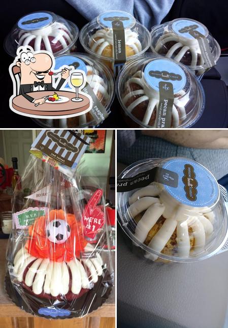 Nothing Bundt Cakes in Overland Park Restaurant menu and reviews