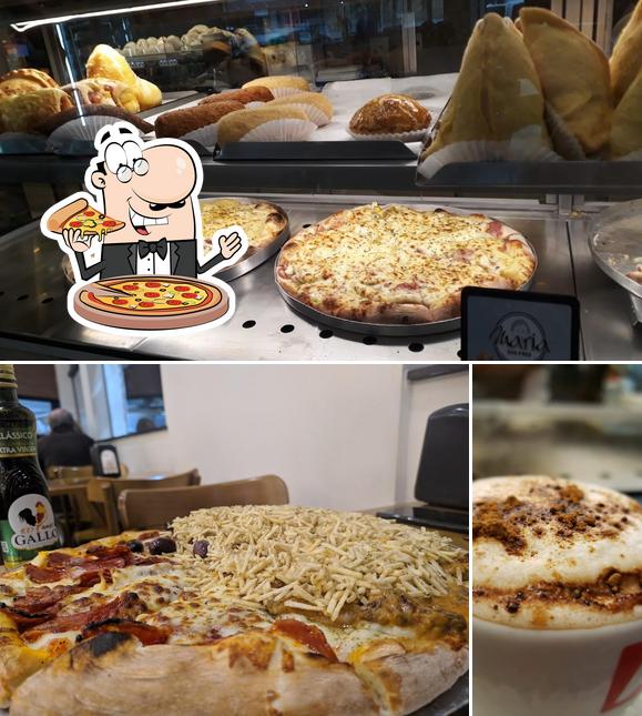 Escolha pizza no Maria dos Pães Padaria e Confeitaria