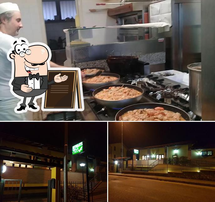 Questa è la foto che raffigura la esterno e cibo di Ristorante Biffi