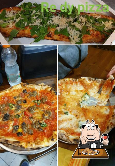 Prova una pizza a Re Di Pizza....pizzeria...friggitoria