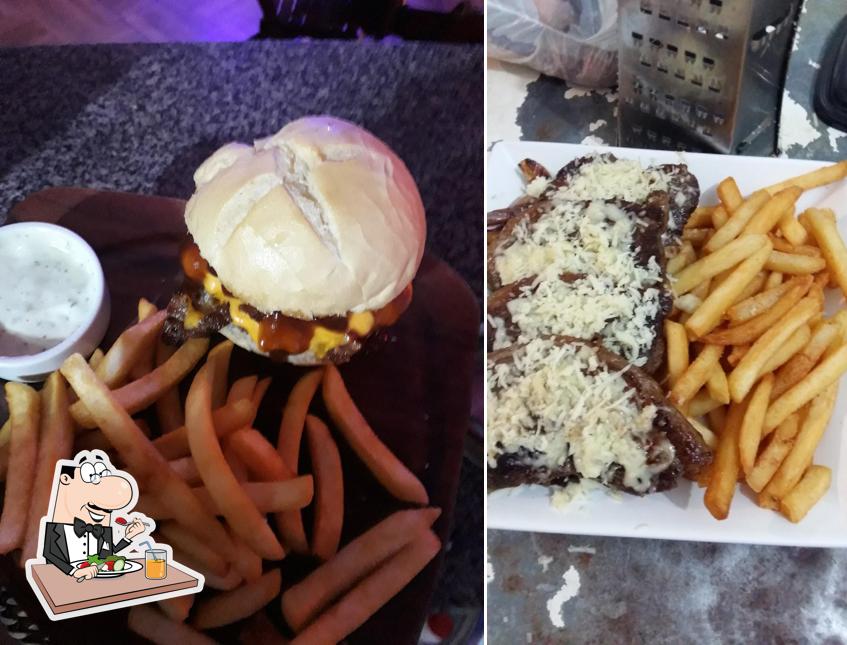 Platos en El Doguito