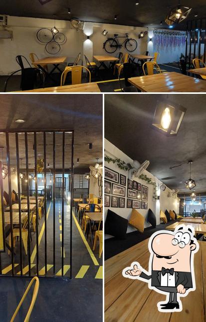 Cafe Highstreet