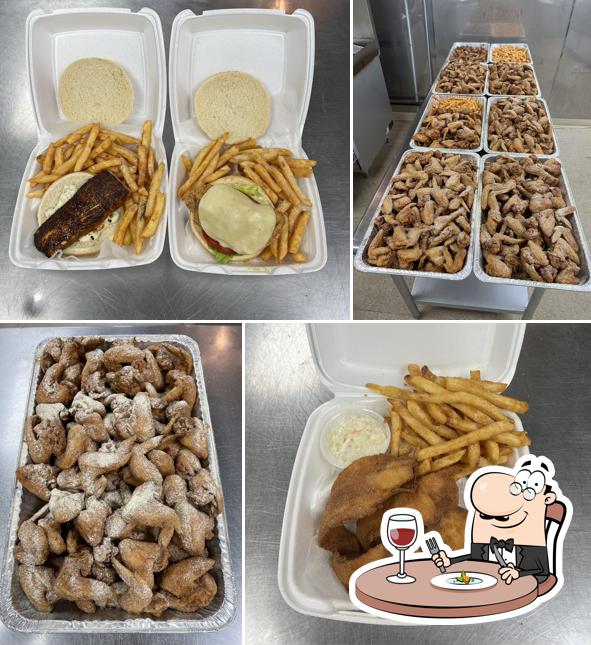 Find the best place to eat in North Versailles, summer 2024
