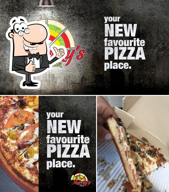 Regarder la photo de Murray's Pizza KELOWNA