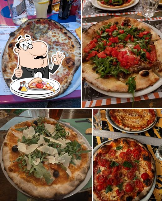 A Pizzosteria La Cambusa, puoi goderti una bella pizza