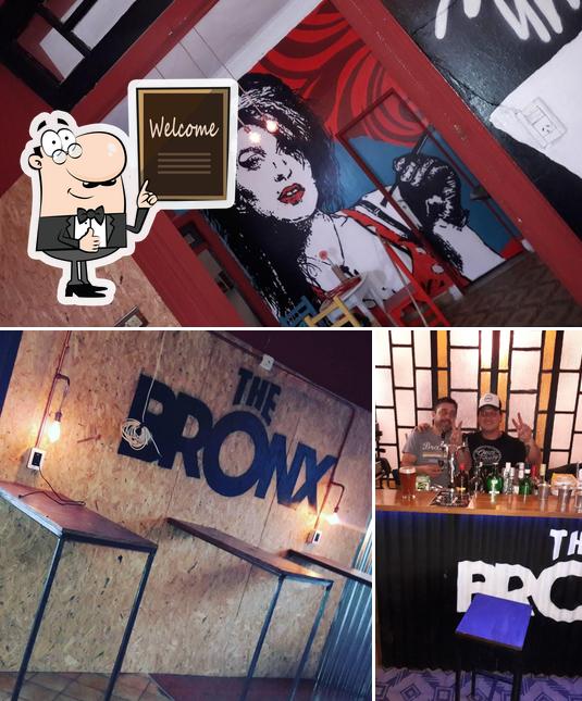 The Bronx Bar Cafe, Ensenada Restaurant reviews
