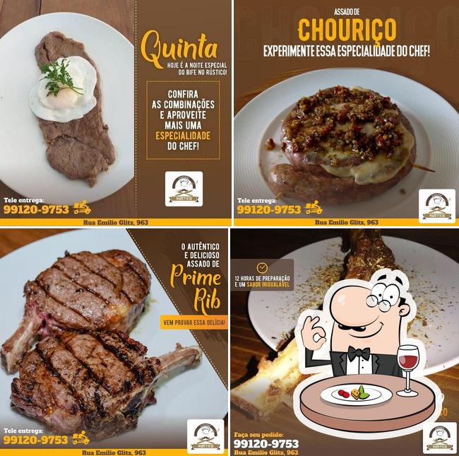 Comida em Cozinheiro Rústico