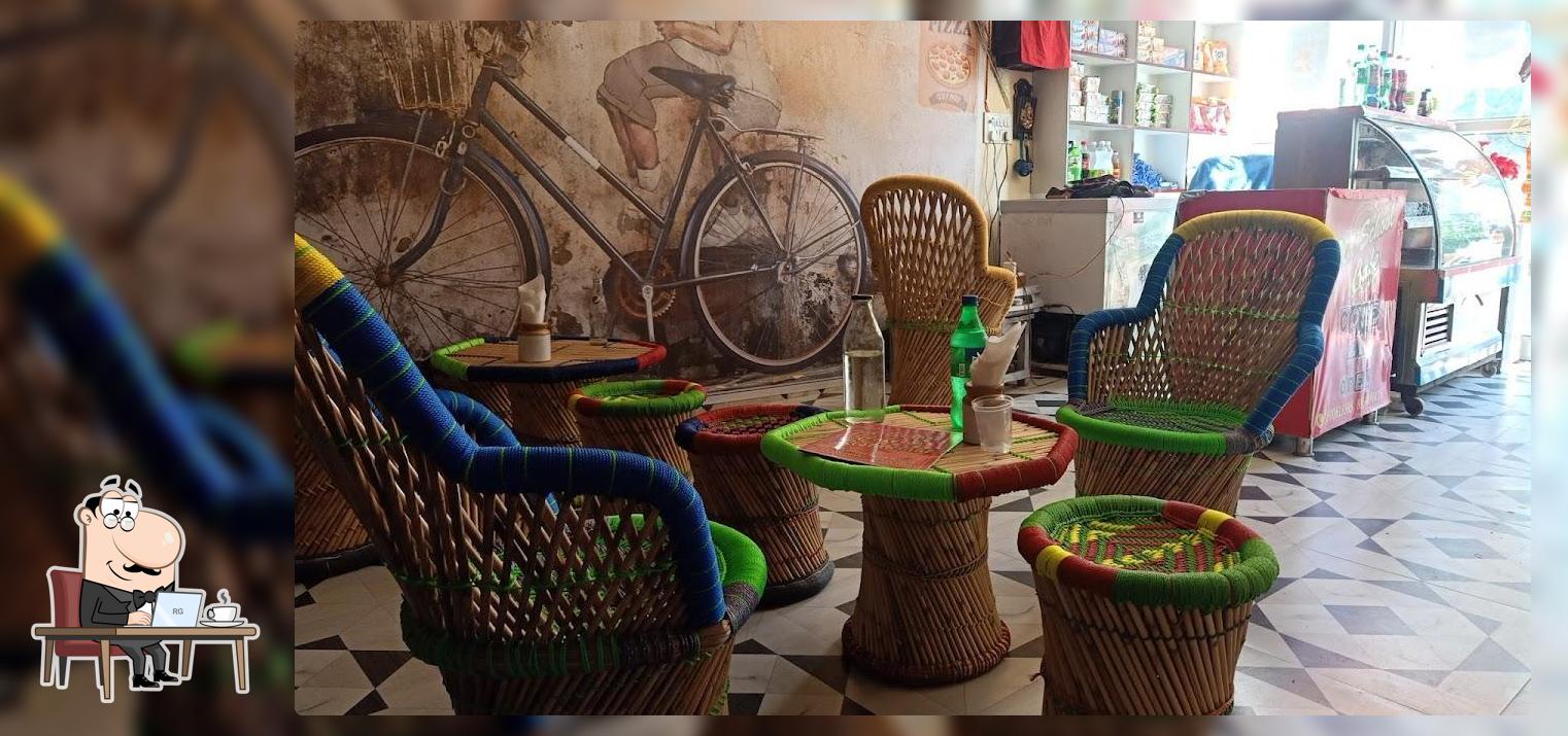 Old School Cafe and Restaurant