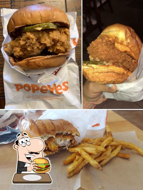 Попробуйте гамбургеры в "Popeyes Louisiana Kitchen"