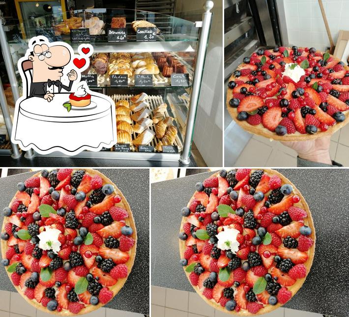 Boulangerie du Monteil propose une variété de desserts