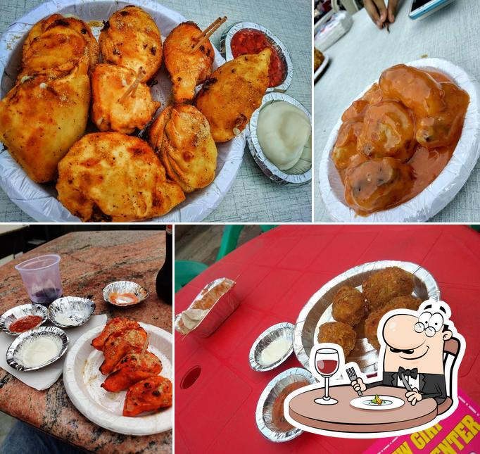 Meals at Giri Momos wala