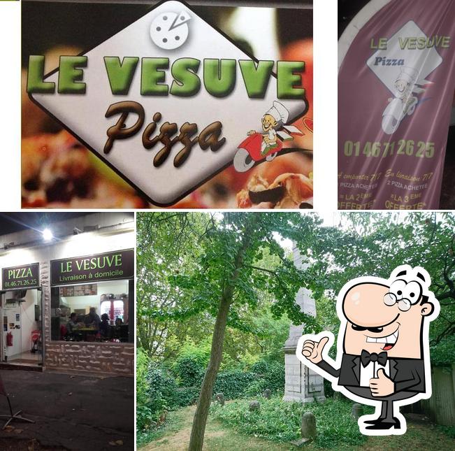 Regarder la photo de Le Vésuve Pizza