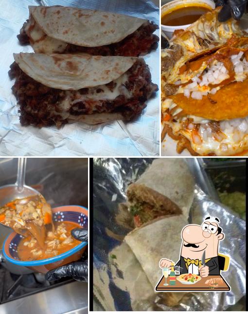Tacos El Paisano, 191 Southfield Rd in Ecorse Restaurant menu and reviews