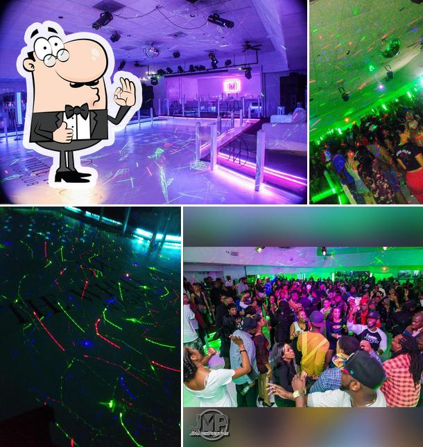 White House Night Club in Charlotte Restaurant reviews