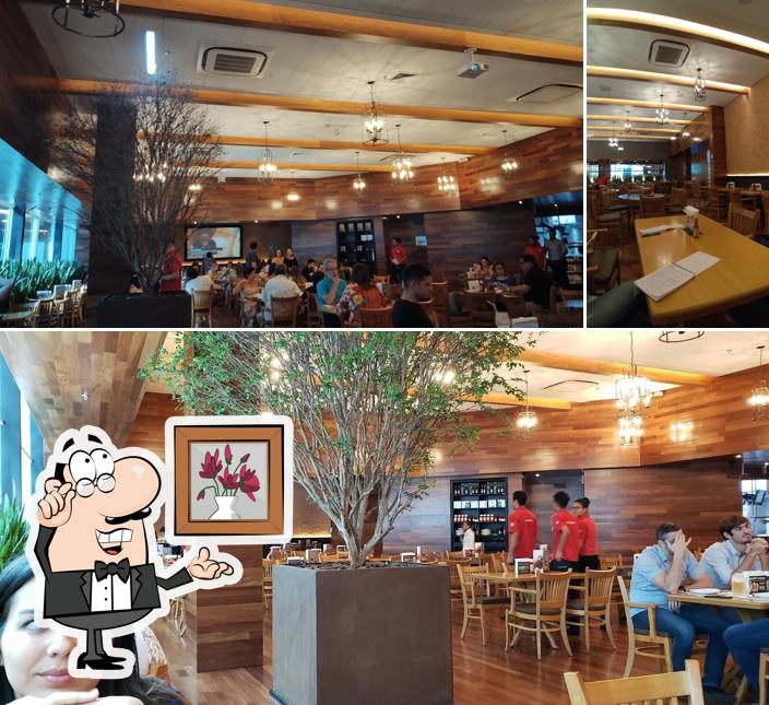 O interior do Madero Steak House RioMar Recife