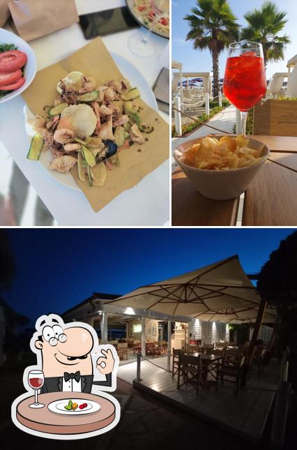 Ristorante Bagno Flora si caratterizza per la cibo e interni