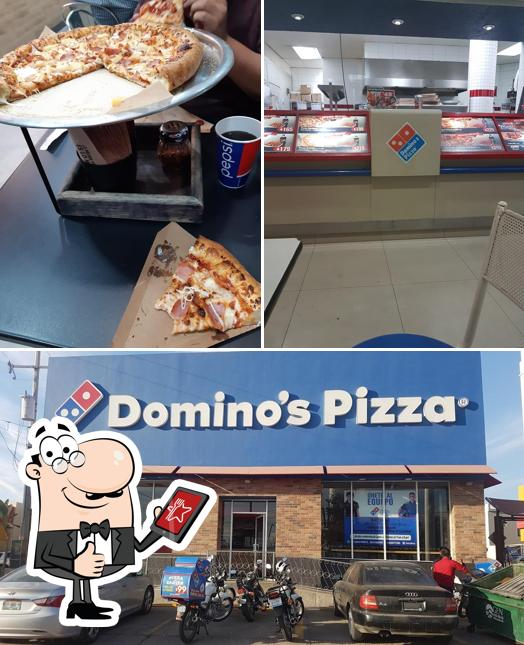 Domino's Simón Bolívar restaurant, Tijuana, Blvr. Simon Bolivar 21