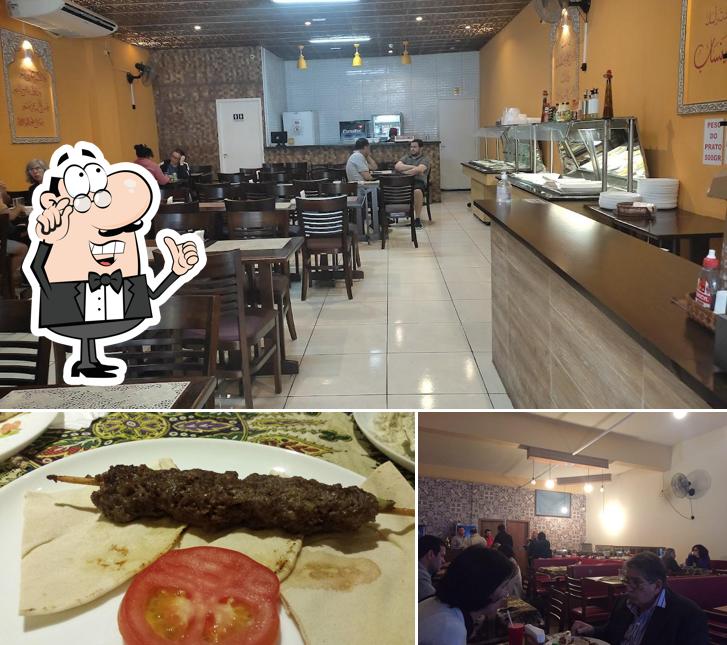 Esta é a foto ilustrando interior e comida no Alshekh Restaurante Árabe