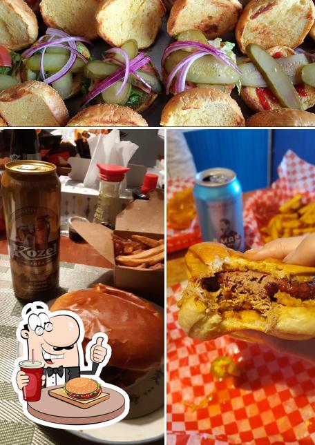 Prueba una hamburguesa en Woody's Burgers