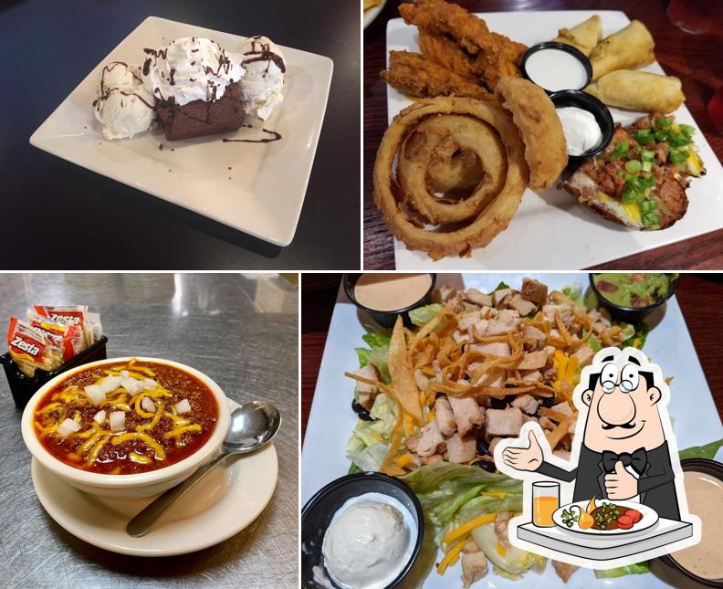 Boomerang Grille, 817 SE 4th St in Moore Restaurant menu and reviews