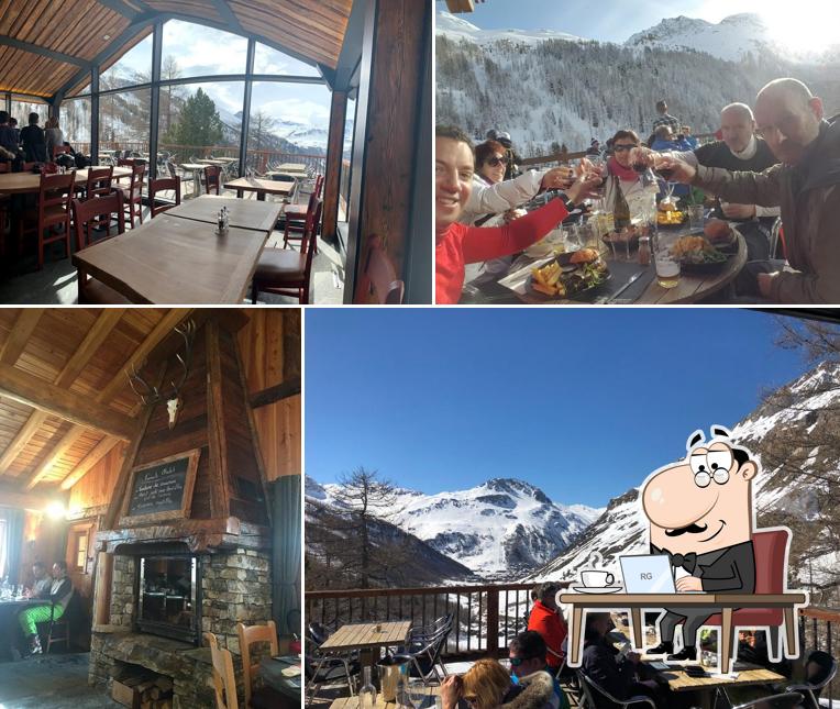 Installez-vous à l'une des tables de Restaurant l'Edelweiss