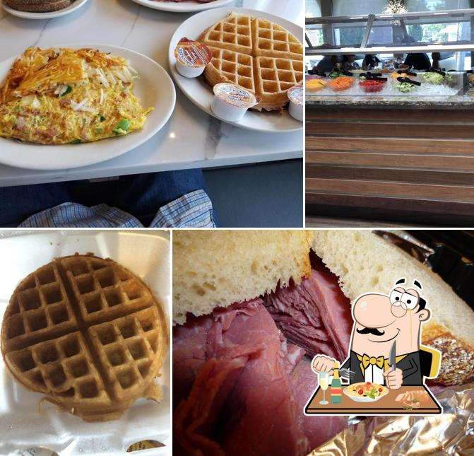 Country Club Diner, Philadelphia Restaurant menu, prices and reviews