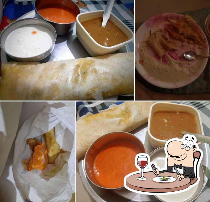 Food at South Dosa Plaza