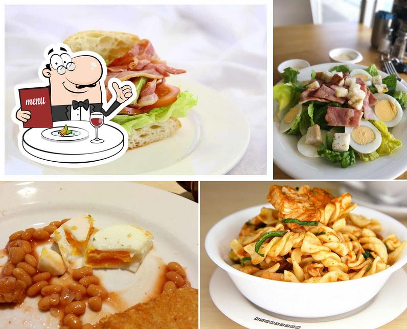 Hollywood Bakery and Espresso, 15 Fernhill Dr in Auckland Restaurant
