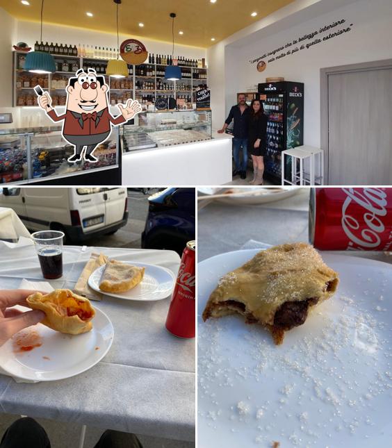 La immagine di cibo e interni da EUZ panzerotteria e focacceria