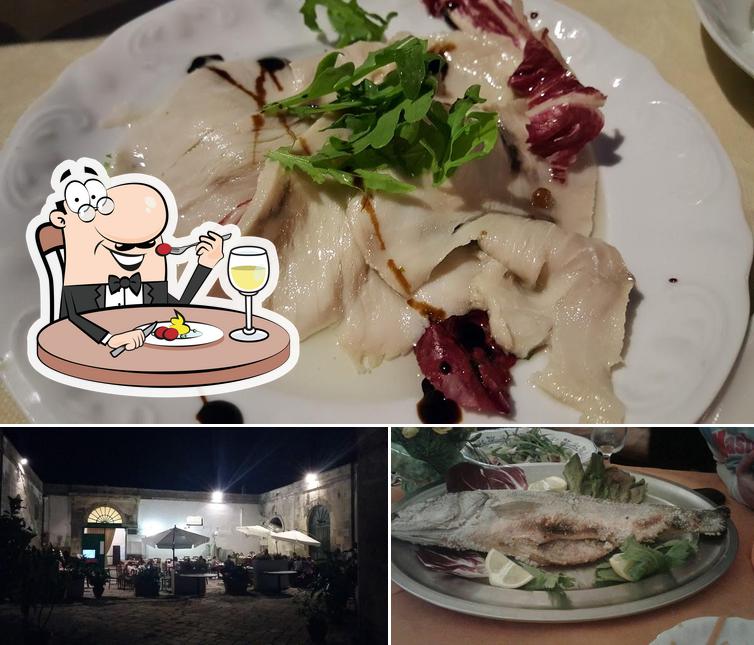 Il Basco ristorante pizzeria si caratterizza per la cibo e esterno