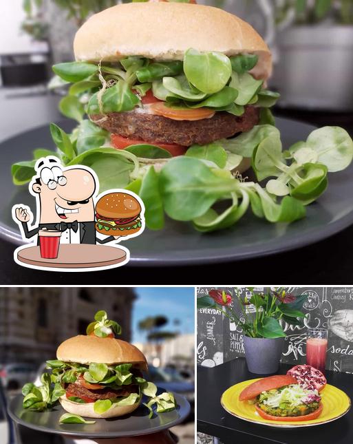 Commandez un hamburger à VEGAN BAR