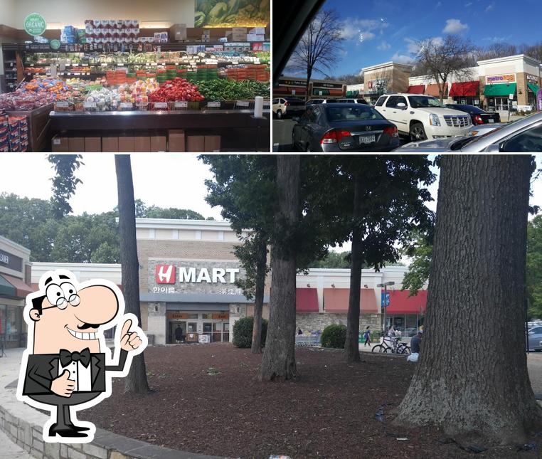 Look at this picture of H Mart Annandale