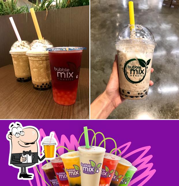 Desfrute de uma bebida no Bubble Mix Tea