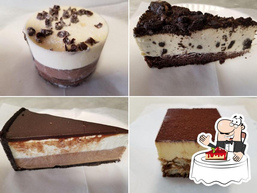 Bella Napoli Pizzeria offers a number of desserts